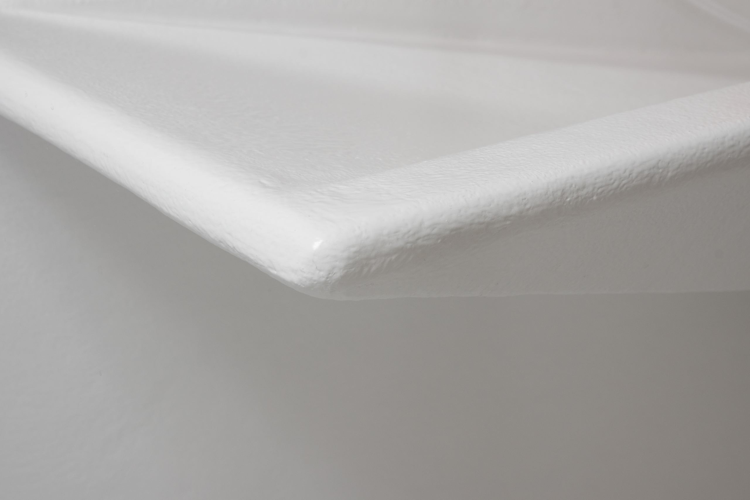 Naadloze Polycoat afwerking RAL 9016 zonder voegen te Veurne