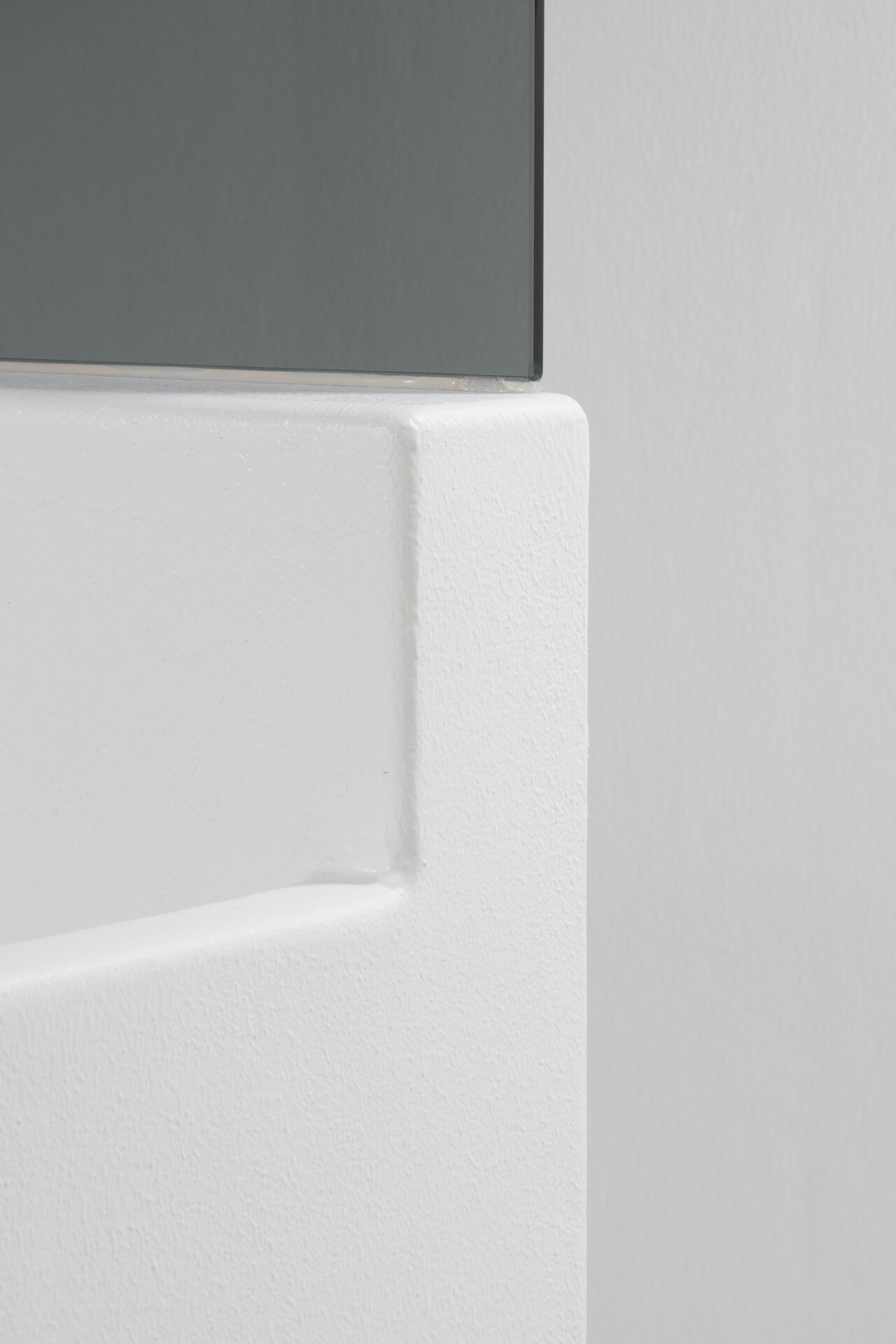 Naadloze Polycoat wand RAL 9016 zonder voegen te Sint-Martens-Latem